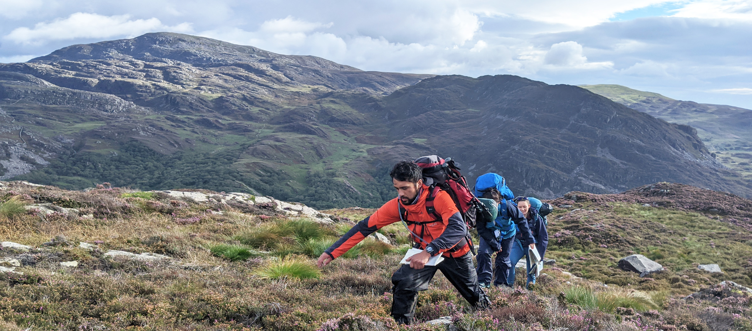 Hill Walking Skills Courses Snowdonia Mountain Independence